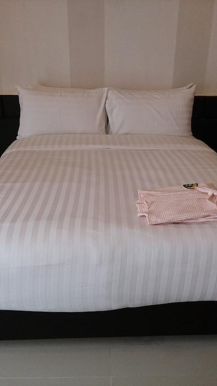 De Ja Moon Hostel Chiang Mai Cameră foto